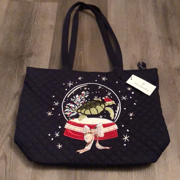 Vera Bradley Small Vera Tote Quilted Navy Recycled Cotton Santa Turtle OS NWT - Picture 8 of 16